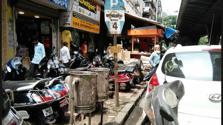 BMC Launches ‘Pedestrian First’ Campaign to Make Mumbai Footpaths Safer BMC Launches ‘Pedestrian First’ Campaign to Make Mumbai Footpaths Safer