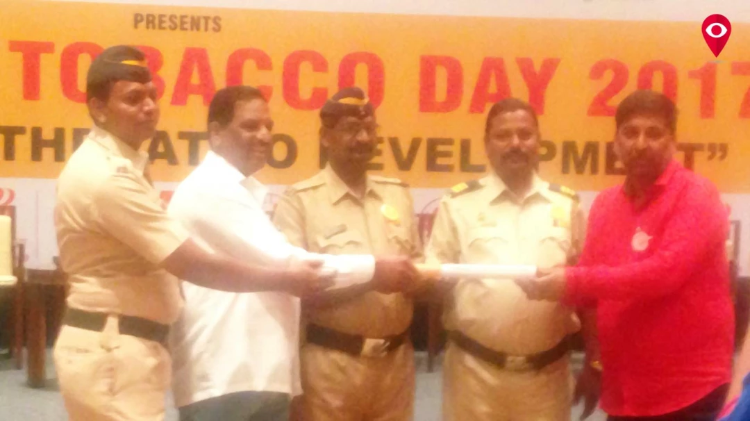 Mumbai Police says NO to Tobacco Mumbai Live