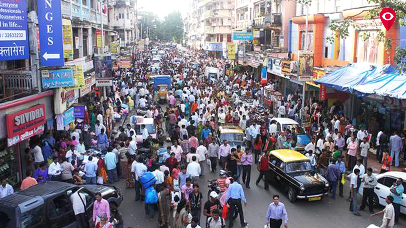 Image of crowded maharashtrians