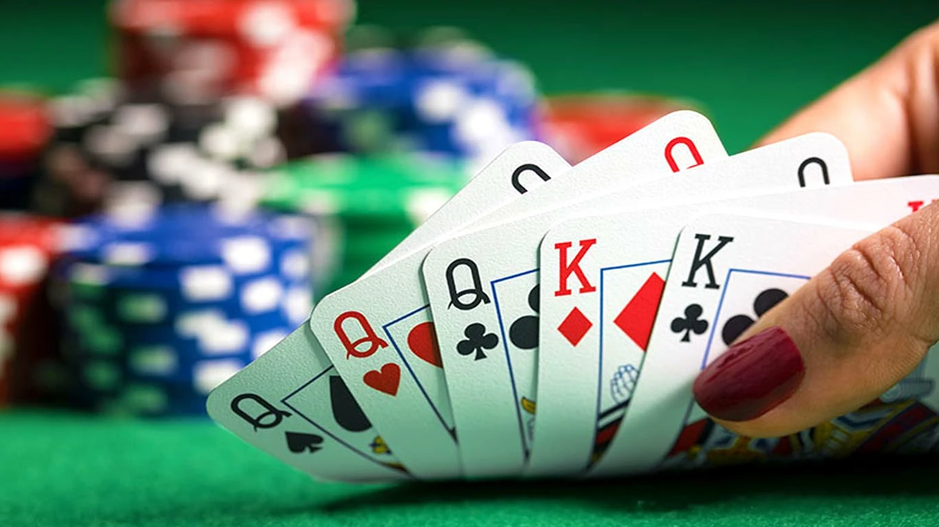You can now play poker &#39;legally&#39; at this poker club in Mumbai!