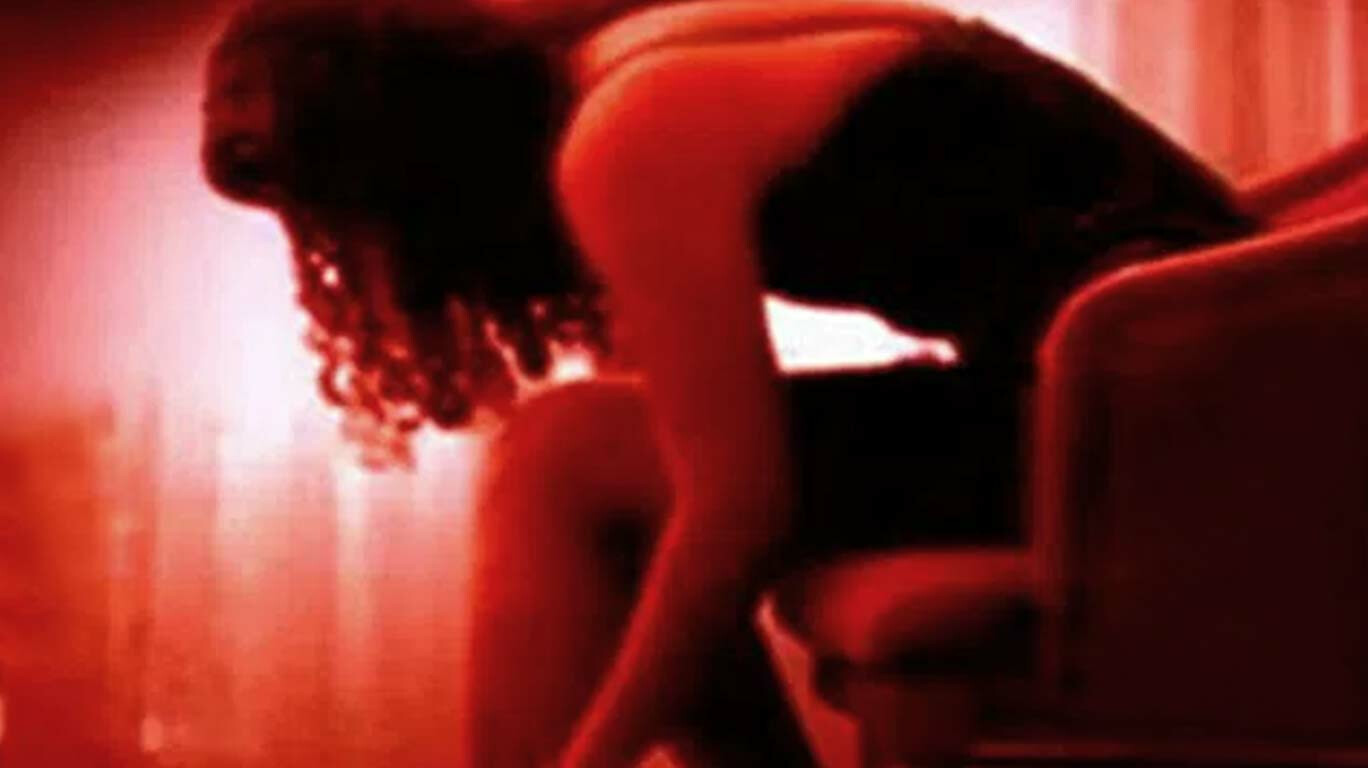 बोरीवली में स्पा सेंटर पर पुलिस का छापा