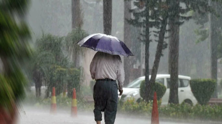 मुंबईत रिमझिम पाऊस