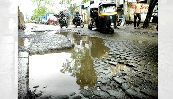 सांडपाण्यामुळे नागरिक त्रस्त