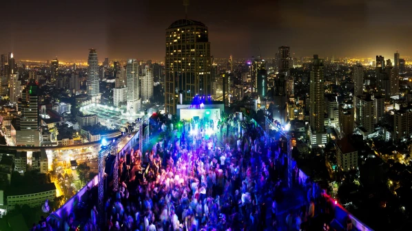 आता 'रूफटाॅप'पार्टी करा बिनधास्त!, नव्या धोरणाला आयुक्तांची मंजुरी