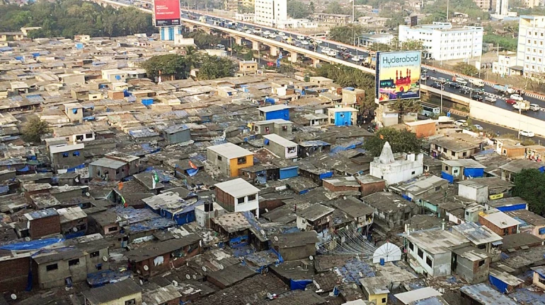 २०११ पर्यंतच्या झोपड्यांना संरक्षण! पण, पैसे भरून मिळणार घर!!