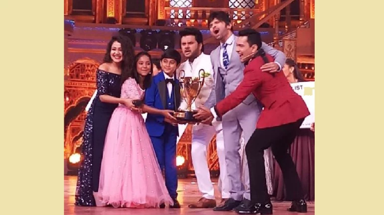 Sa Re Ga Ma Pa L'il champs winner: Anjali Gaikwad and Shreyan Bhattacharya win Zee TV's singing show together