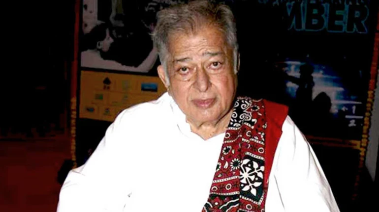 Veteran Bollywood actor Shashi Kapoor passes away in Mumbai 