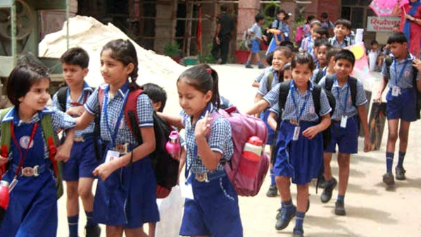 दिवाळी तोंडावर आली, पण सुट्टीबाबत संभ्रमच!