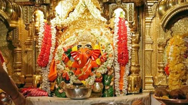 सिद्धिविनायकाच्या दागिन्यांचा लिलाव स्थगित