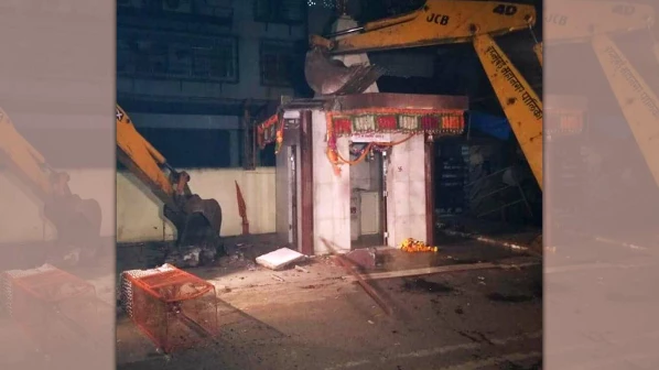 ४ दिवसांत महापालिका तोडणार सर्व बेकायदा धार्मिक स्थळं