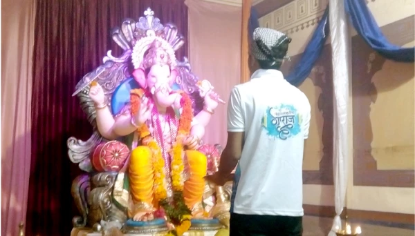 पोलिसांसाठी बाप्पांनी वाढवला मुक्काम