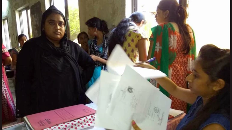 CR: Aadhaar Counters At "These" railways stations Across Maharashtra CR: Aadhaar Counters At "These" railways stations Across Maharashtra