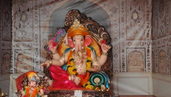 आजाद मैदान का राजा !