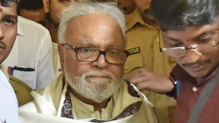 मराठा आरक्षण को लेकर अपनी ही सरकार के खिलाफ अदालत जाएंगे-एनसीपी मंत्री भुजबल मराठा आरक्षण को लेकर अपनी ही सरकार के खिलाफ अदालत जाएंगे-एनसीपी मंत्री भुजबल
