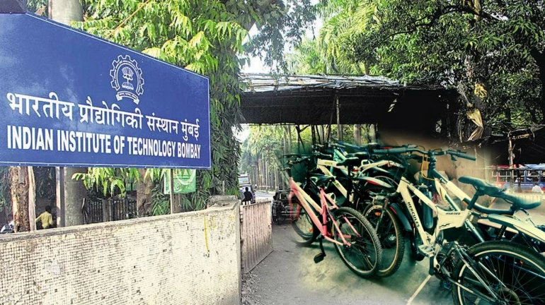 IIT Bombay lecturer turns bicycle thief!