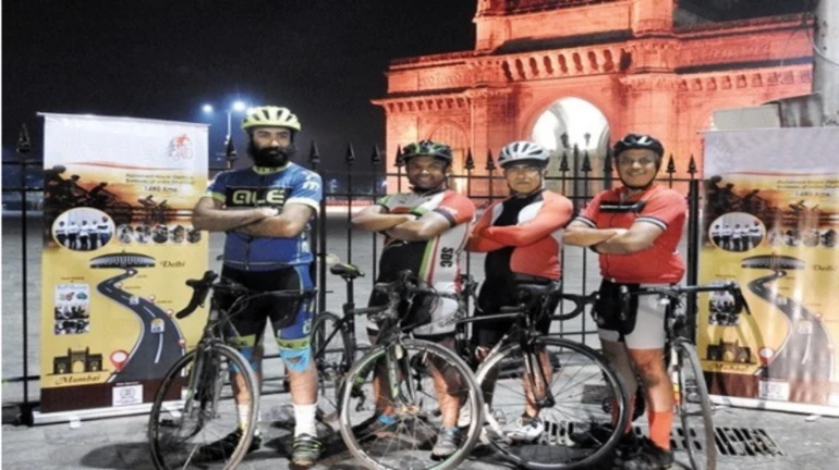 This quartet of enthusiastic cyclists rode from Delhi to Mumbai in just 6 days!