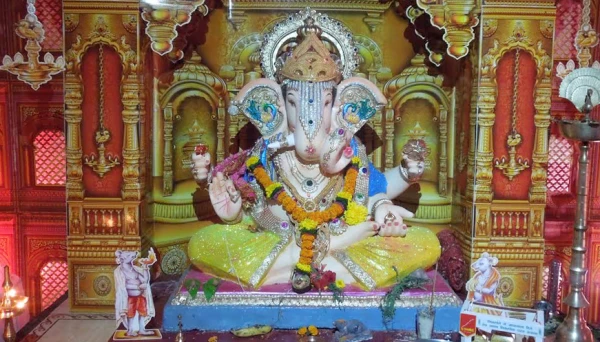 दादरचा इको फ्रेंडली दगडूशेठ 