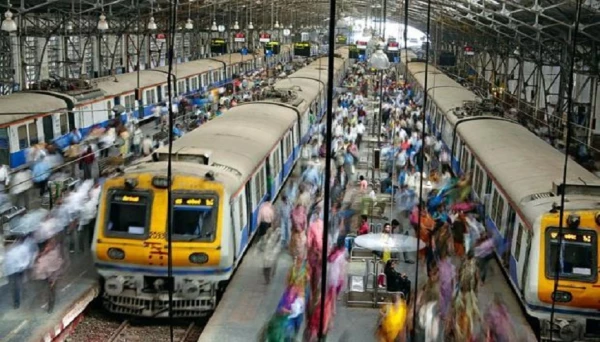 सेंट्रल लाइन, हार्बर लाईन पर मेगा ब्लॉक नहीं I