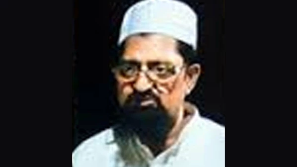 इक्बाल कासकर खंडणी प्रकरण: चौकशी सुरू असलेल्या बिल्डरचा मृत्यू