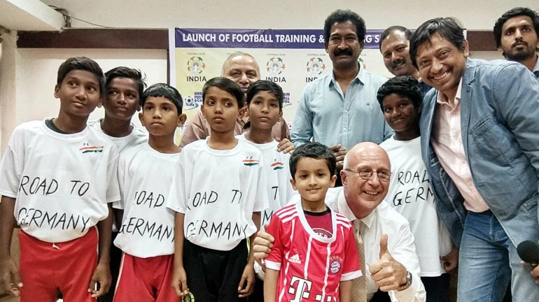पालिका शाळेतील युवा फुटबॉलपटूंना मिळणार जर्मनीत प्रशिक्षणाची संधी