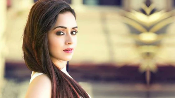 Confirmed: Popular actress and dancer Amruta Khanvilkar to host Dance India Dance 6 with Sahil Khattar