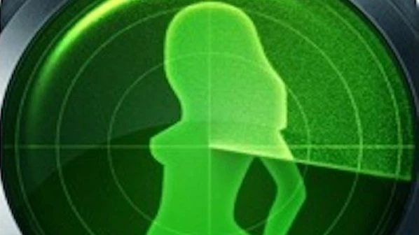 इस शख्स ने महिलाओं की पीठ पर हाथ लगाकर बनाए 63 वीडियों