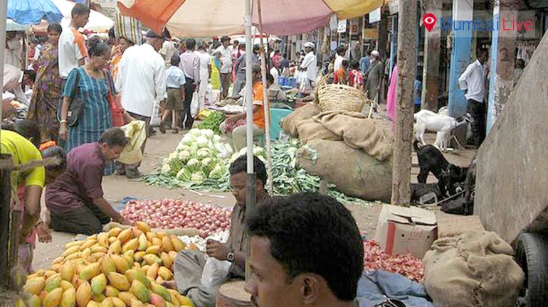 WR removes hawkers & enchroachments