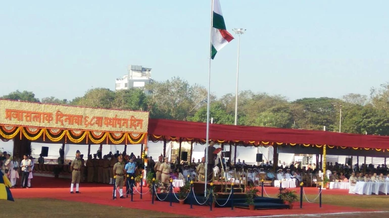 शिवाजी पार्कच्या प्रजासत्ताक सोहळ्यात आत्मदहनाचा प्रयत्न, तिघांना घेतलं ताब्यात