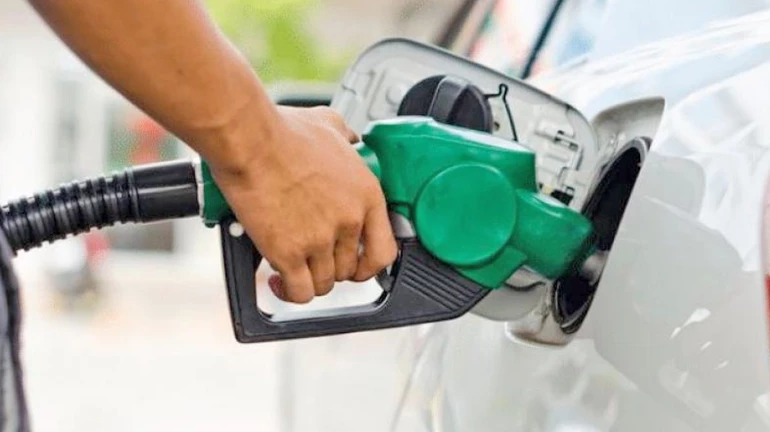 पेट्रोल और डीजल के बढ़ते दामों से एक बार फिर बढ़ सकती है महंगाई