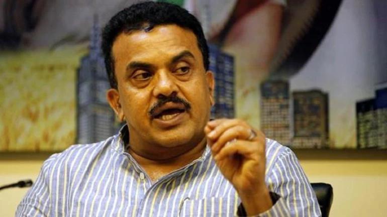 Reveal the name of the politico who is pressurising or else apologise to people: Sanjay Nirupam