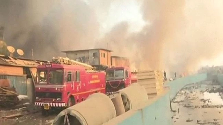 Level IV fire breaks out at Mankhurd; No casualites reported 