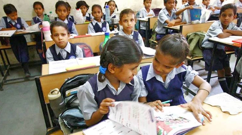 Mumbai: Rising Cost of Notebooks, Bags, and Stationery Worries Parents Mumbai: Rising Cost of Notebooks, Bags, and Stationery Worries Parents