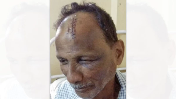 जखमीला मदत करणाऱ्यांनाच पोलिसांची दादागिरी