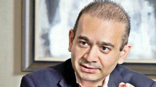 नीरव मोदीची ५,१०० कोटींची मालमत्ता जप्त, मुंबईतल्या ४ मालमत्तांचा समावेश