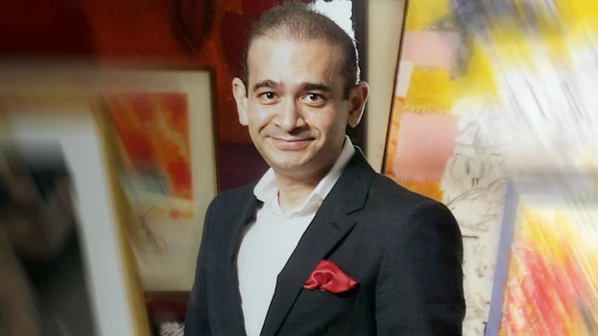 PNB घोटाला: छापेमारी में नीरव मोदी की 5100 करोड़ की संपत्ति ईडी ने की जब्त 