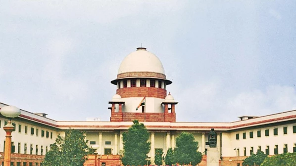 पति को लगी पॉर्न देखने की आदत, पत्नी पहुंची सुप्रीम कोर्ट !