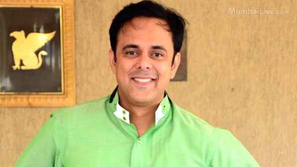 सुमित राघवनच्या पत्नीसमोर अनाहुताचे विकृत चाळे; विकृताचा शोध सुरू