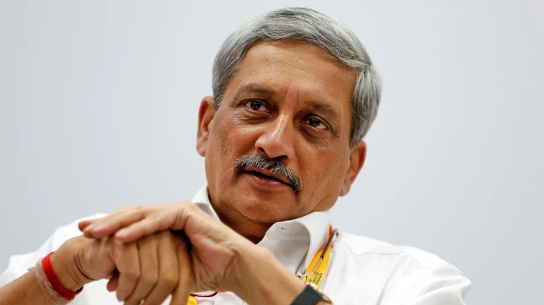 Goa CM Manohar Parrikar will continue with his duties despite health problems