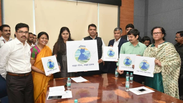 छात्राओं और ग्रामीण महिलाओं को मिलेंगे सस्ते सैनिटरी पैड,  सीएम ने लॉन्च की योजना 