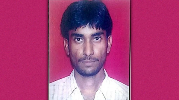 25 लाख लेकर फरार हुआ नौकर, मालिक ने रखा एक लाख का इनाम 