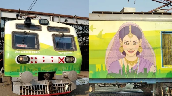 जागतिक महिला दिनाच्या पार्श्वभूमीवर एसी लोकलमध्ये महिला बोगींंना वेगळा रंग