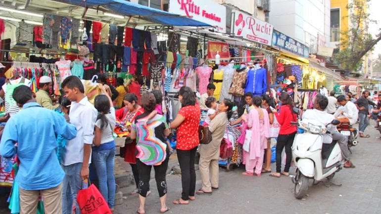 BMC could clear all the hawker stalls for wider roads on Hill Road