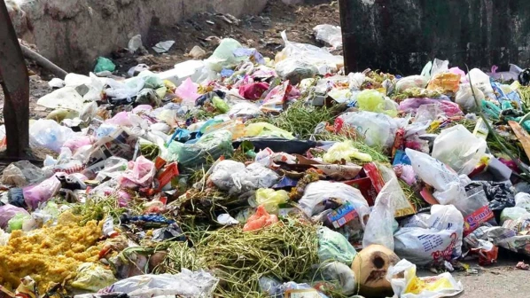 मुंबईतील कचऱ्यातील घट कशामुळे? डेब्रिजच्या 'पोलखोल'चा परिणाम