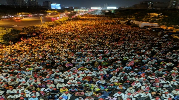 शेतकऱ्यांचा लाँग मार्च रात्रीच आझाद मैदानात!