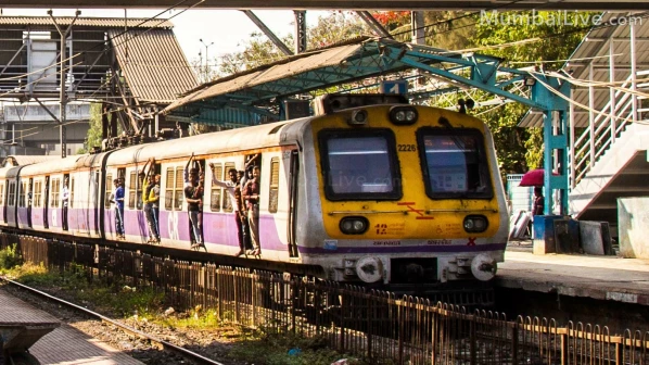 गुढीपाडव्याच्या मुहूर्तावर हार्बर गोरेगावपर्यंत