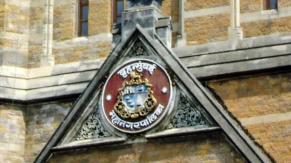 इमारत बांधकाम पूर्णत्वाचे प्रमाणपत्र मिळणार दोन आठवड्यात!