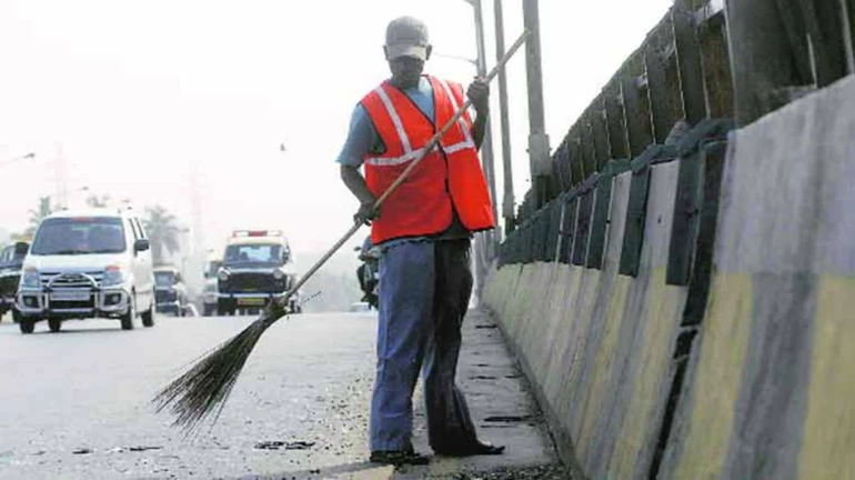सफाई कामगारांना मिळणार हक्काचे निवासस्थान सफाई कामगारांना मिळणार हक्काचे निवासस्थान
