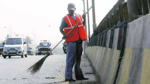 BMC sanitation workers to get clean housing colonies under ‘Ashray Yojana’