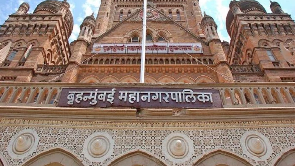 बीएमसी के बजट पर विपक्ष ने किया सभात्याग