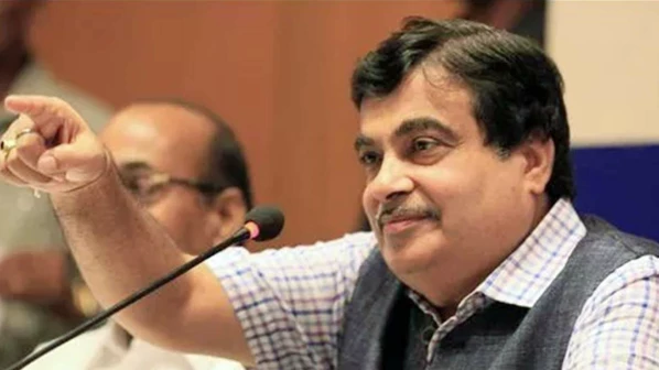 राज-गडकरी यांच्यात 'फू' बाई 'फू'!